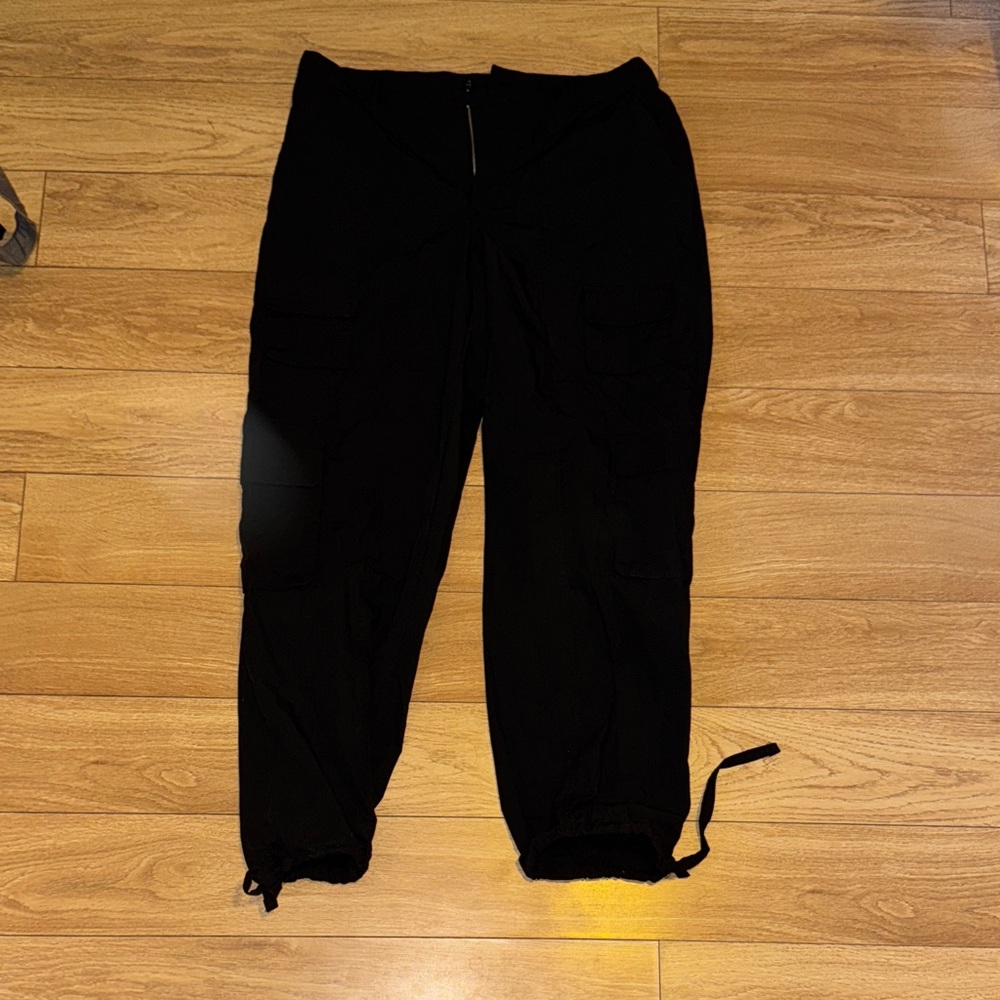 Women’s Black Cargo Pants